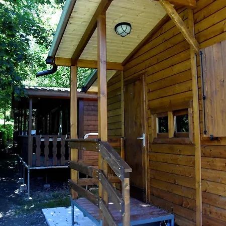 Stura River Village Rafting פארק נופש