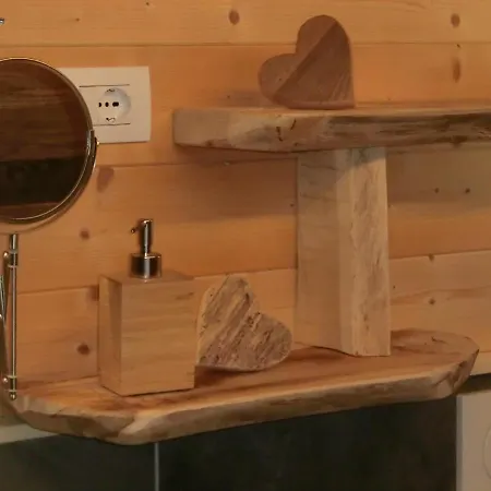 פארק נופש Stura River Village Rafting